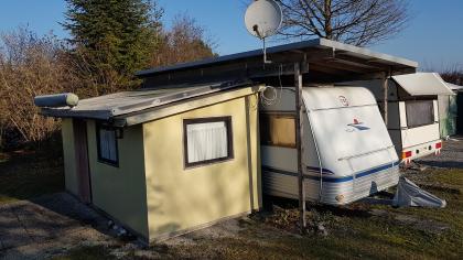 Vorzelt mit Carport zu verkaufen