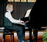 Klavierunterricht. Keyboard, Orgel, Cembalo