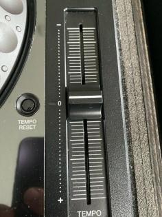 2 x Pioneer DJ CDJ-2000 NXS2