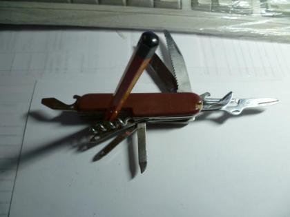 10 Teiliges Taschenmesser Wie MacGyver Nr. 33