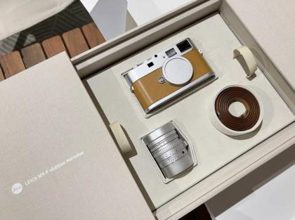 Leica M9-P Hermes Prototype mit Summilux 50mm F1, 4 Asph. neu