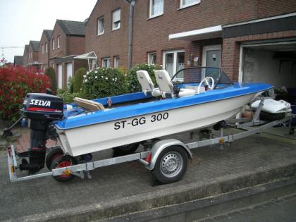 Angelboot, Motorboot, Freizeitboot mit Trailer, Außenborder und viel Zubehör