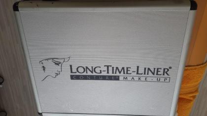 Long Time Liner Pigmentier Gerät Conture Liner Duo