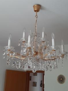 Schöner Kronleuchter und 2 Wandleuchten