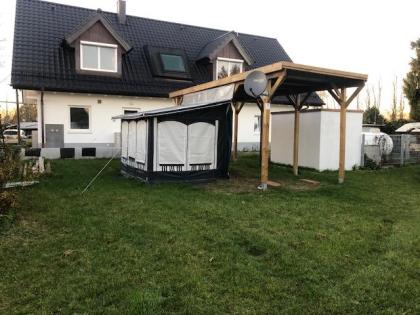 Dauercampingplatz mit Carport und Winterzelt
