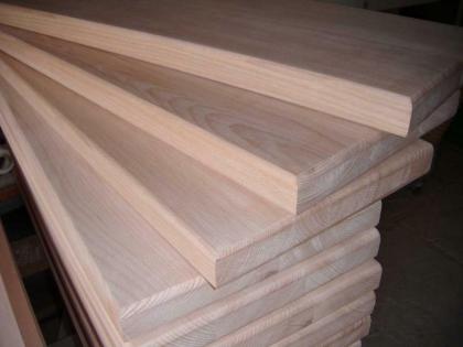 13 x HOLZTREPPENSTUFEN STUFEN BUCHE BEIZE ZWEISEITIG KLAR 1x Podest 89x87, 5cm N