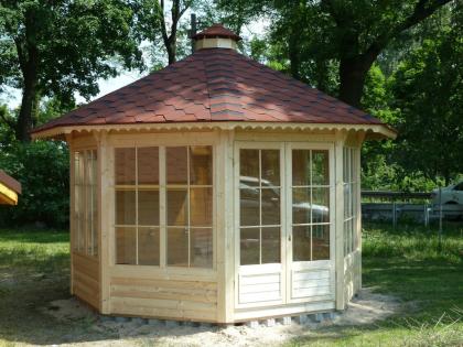 Dachhauben, Dachhaube, Firsthaube, Firstabdeckung, Pavillon, ..
