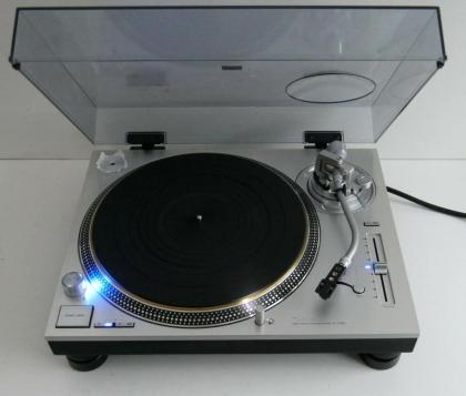 Technics SL-1200G Plattenspieler