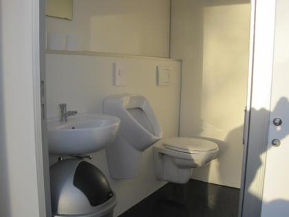Toilettenwagen zu vermieten