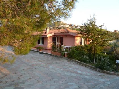 Ferienhaus mit großem Pool, Sardinien, Westküste nahe Bosa