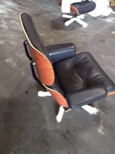 VITRA XL Charles Eames Lounge Chair in Santos Palisander Ledersessel Sessel