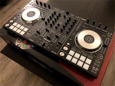 Yamaha Tyros 5, Pioneer DJ CDJ2021, Korg PA4X