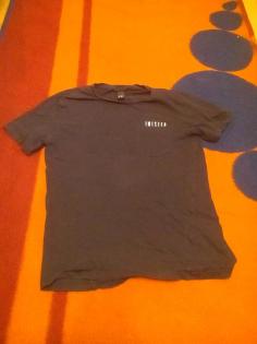 9 verschiedene T-Shirts zum Versand!