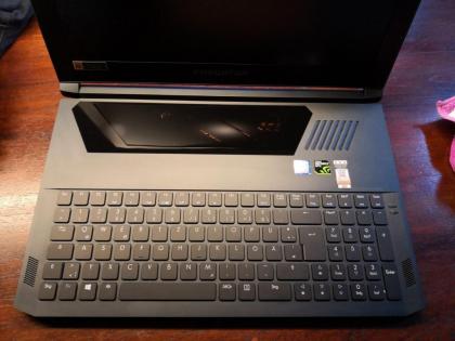 Acer Predator Triton 700 715-51 Highend Gaming Notebook