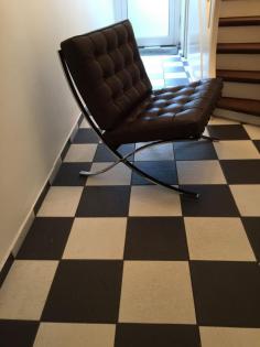 Knoll International Barcelona Chair