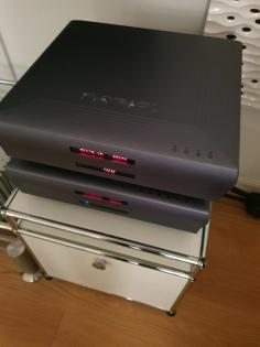 Playback Designs MPD-8 DAC u. MPT-8 CD/ SACD mit Syrah Server u. Stream-X Option
