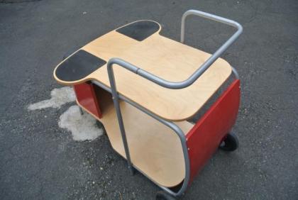 Ikea-Roll-Computertisch