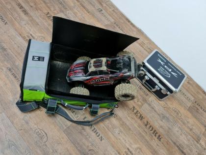 Traxxas MAXX mit FUTABA T7PXR Komplettauflösung Hobbyaufgabe