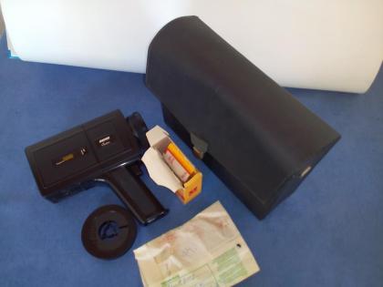 Classic Super 8 Kamera, Tasche, Revue, Objektiv 1.7/ 15mm Optik, ca. 60er J. Sam