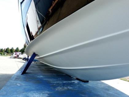 Jeanneau 33 DB Concept 520PS - komplett neu aufgebaut - inkl. 24 Tonnen Trailer