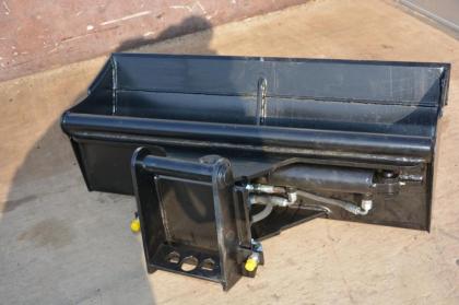 Hydraulischer Grabenräumlöffel Minibagger 3, 0-6, 5 ton 140 cm breit MS03