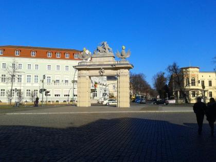 Maßgeschneiderte Touren Berlin und Brandenburg- Luft- Land- Wasser- Untergrund