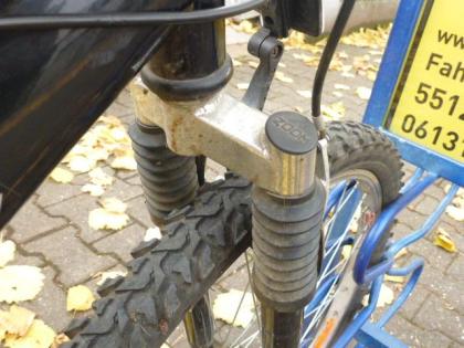 (197) 21 Gang 26 Zoll Rh 51 Gabel u Sattel gefedert
