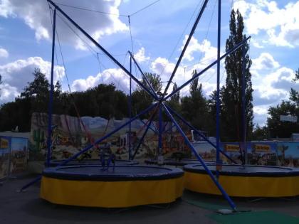 Bungee Trampolin mieten