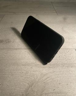 IPhone 12 Pro Max Case Hülle in schwarz mit Fingerhalterung (Neu)