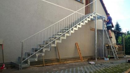 Metalltreppen aus Polen, Stahlltreppen, Tore Gelander Zaun, Metallzaune