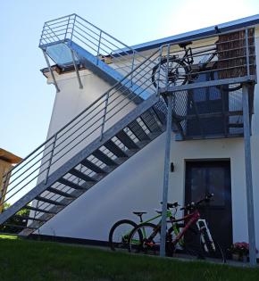 Stahltreppen, Aussentreppen, Metalltreppen aus Polen, Gelander, Zaune, Montage