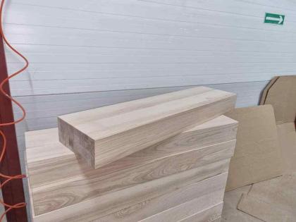 FREITRAGENDE SCHWIMMENDE MASSIVHOLZTREPPEN ESCHENHOLZ 100x28x12cm