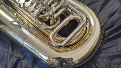 B-Tuba Miraphone