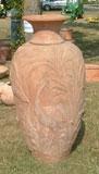 Terracotta Amphoren, Pflanzgefässe, Tierfiguren, Statuen
