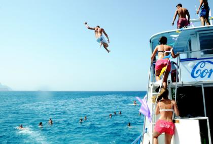 Travel for work & party - Dein Sommerjob2021 auf Mallorca