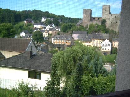 GROSSES HAUS IN RUNKEL ZU VERMIETEN