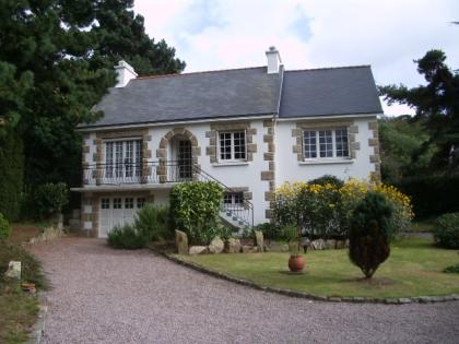 Schönes Bretonisches Haus , am Meer, in der nähe die rose Granit Küste