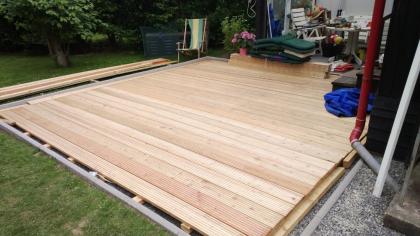 16 m2 Holzterrasse Komplettset Terrassendielen Sibirische Lärche inkl. Lieferung