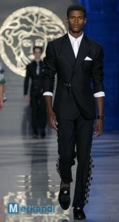 VERSACE HERRENHEMDEN SONDERPOSTEN AUS ITALIEN