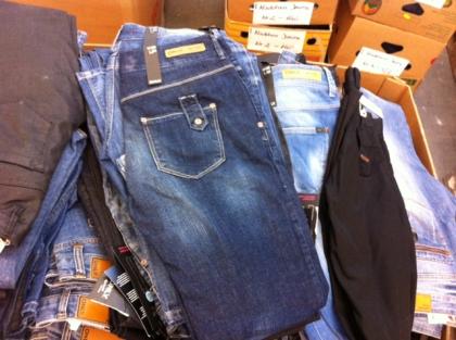 Only, Lacoste, Diesel, Levis Markenjeans Sonderposten Mixpaket