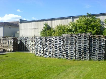 Gebrauchte Paletten um 1,30 aus Zwettl