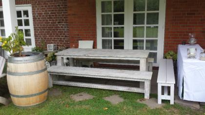Schöner massiver Bauholz Gartentisch Gera von www.exklusivdutchdesign.de