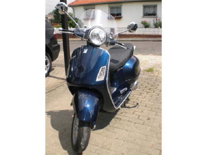 Vespa GT 125 Piaggio EZ-2007 mit Inspektion