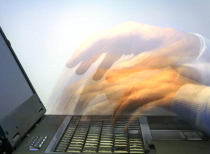 Sucher Arbeit als Texter, Autor, Ghostwriter usf.
