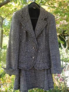 Herbst-Winter-Kostüm von Madeleine mit Glitzersteinen Größe 19