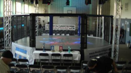 Boxring, Octagon, MMA Käfig, Cage Walls, Kampfsport Equipment, Boxhandschuhe