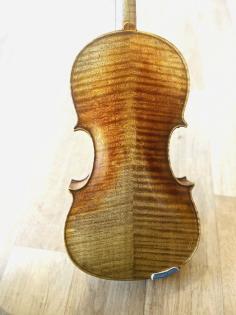 Schön geflammte alte  4/4 Geige Violine sehr guter Klang