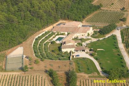 Weingut von 72 Hektar in der Französischen Provence bei Cavaillon