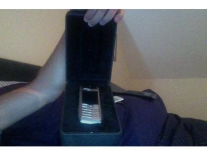 Vertu Rosa limited edition