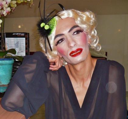 MISS GINGER TRAVESTIEKÜNSTLERIN